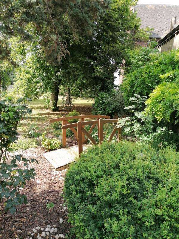 Maison à ORIGNY-SAINTE-BENOITE