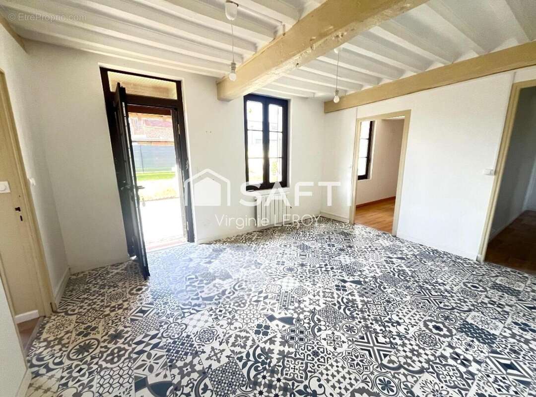 Photo 2 - Maison à LE MEUX