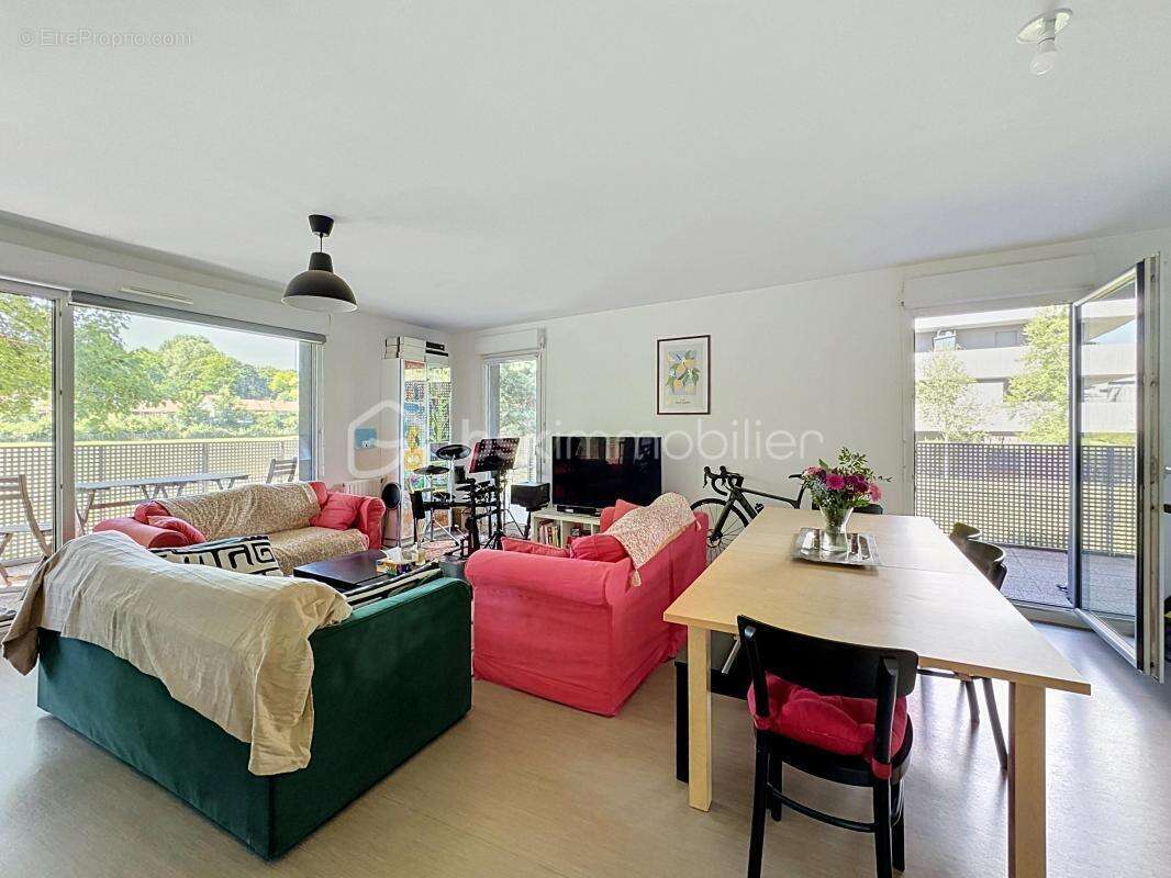 Appartement à BAGNEUX