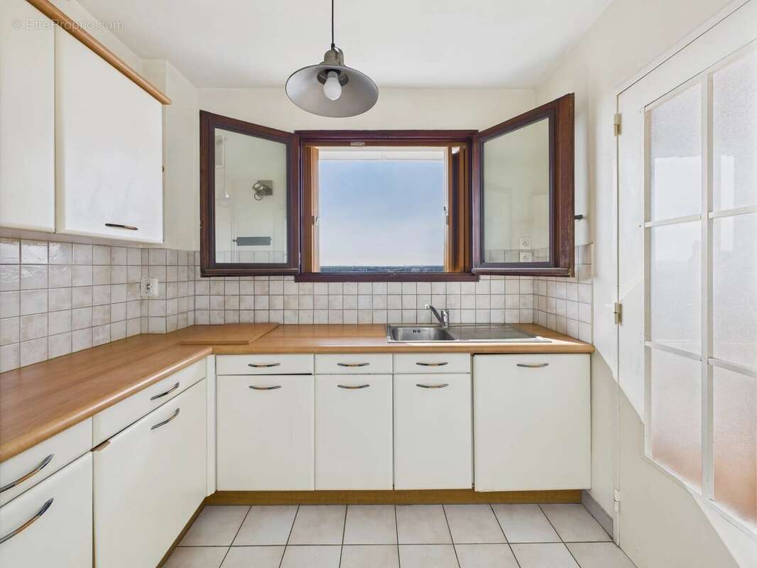 Appartement à RUEIL-MALMAISON