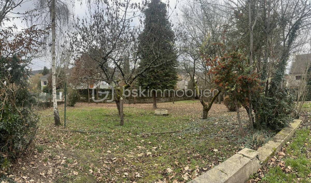 Terrain à PALAISEAU