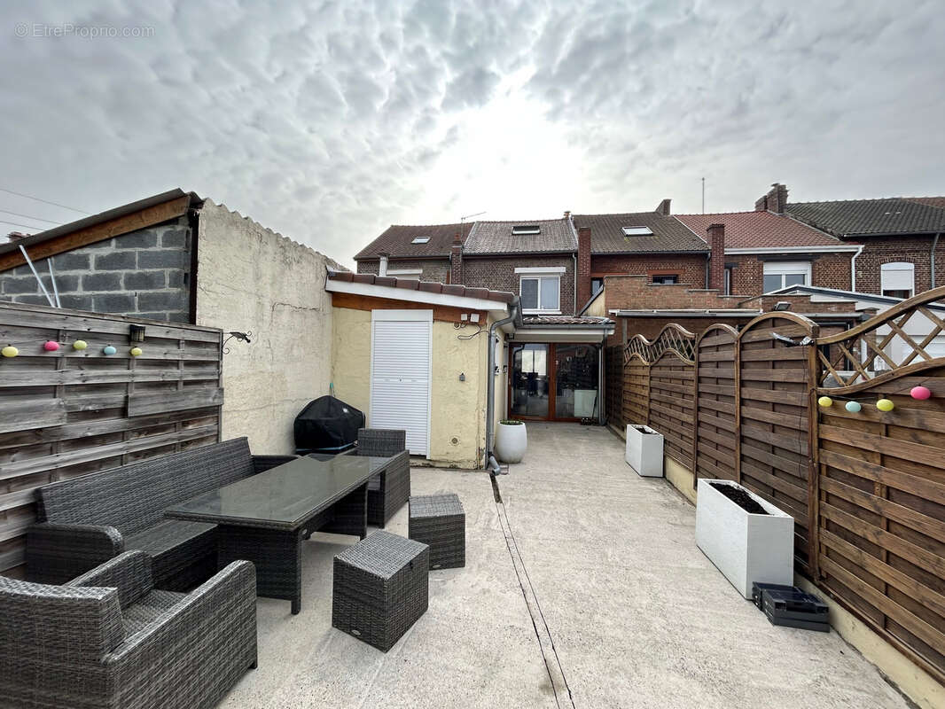 Maison à SAINT-AMAND-LES-EAUX