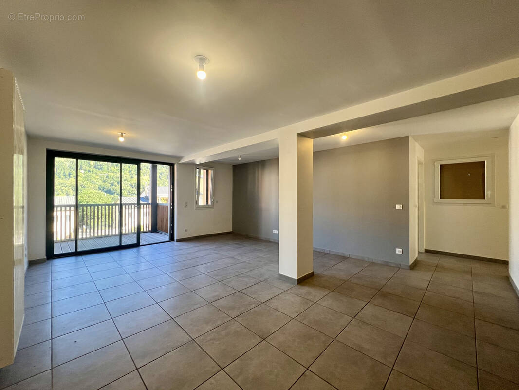 Appartement à BOURG-SAINT-MAURICE