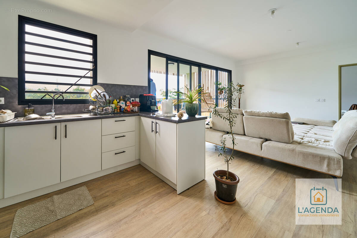 Appartement à SAINTE-MARIE