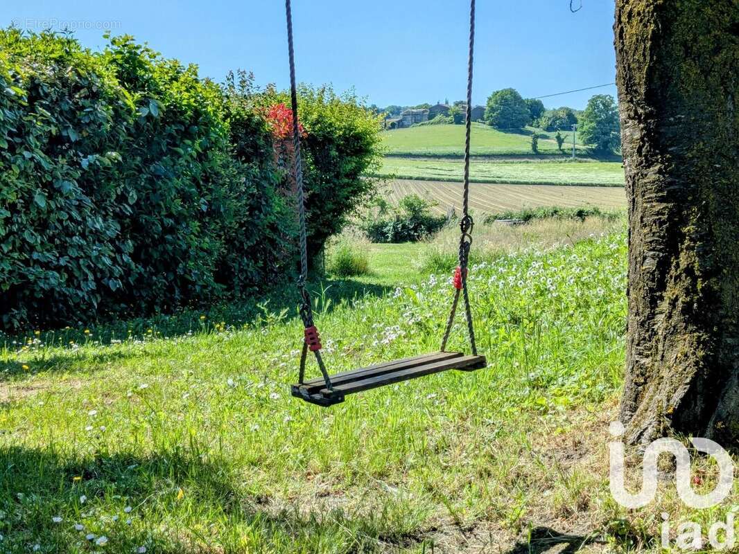 Maison 330 m² à Chabrillan  - photo 5