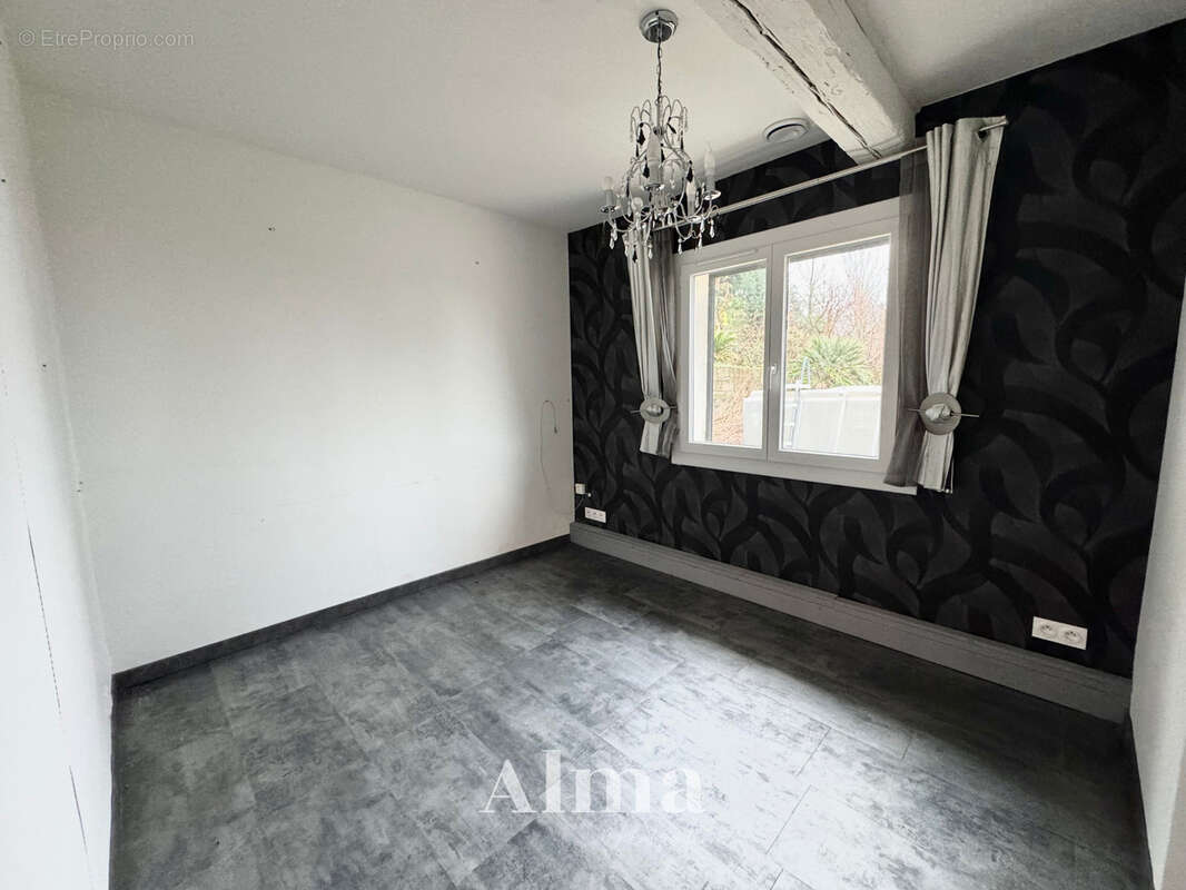 Maison à VILLEBRUMIER