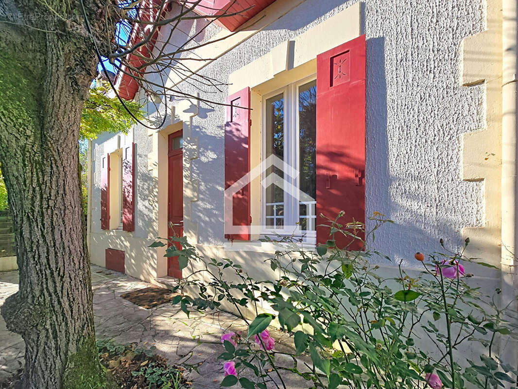 Maison à BORDEAUX
