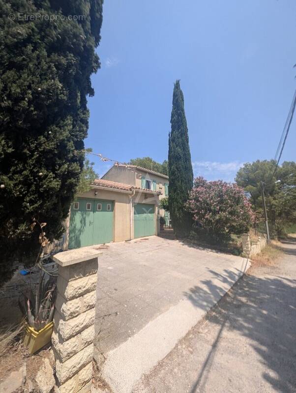 Maison à FABREZAN