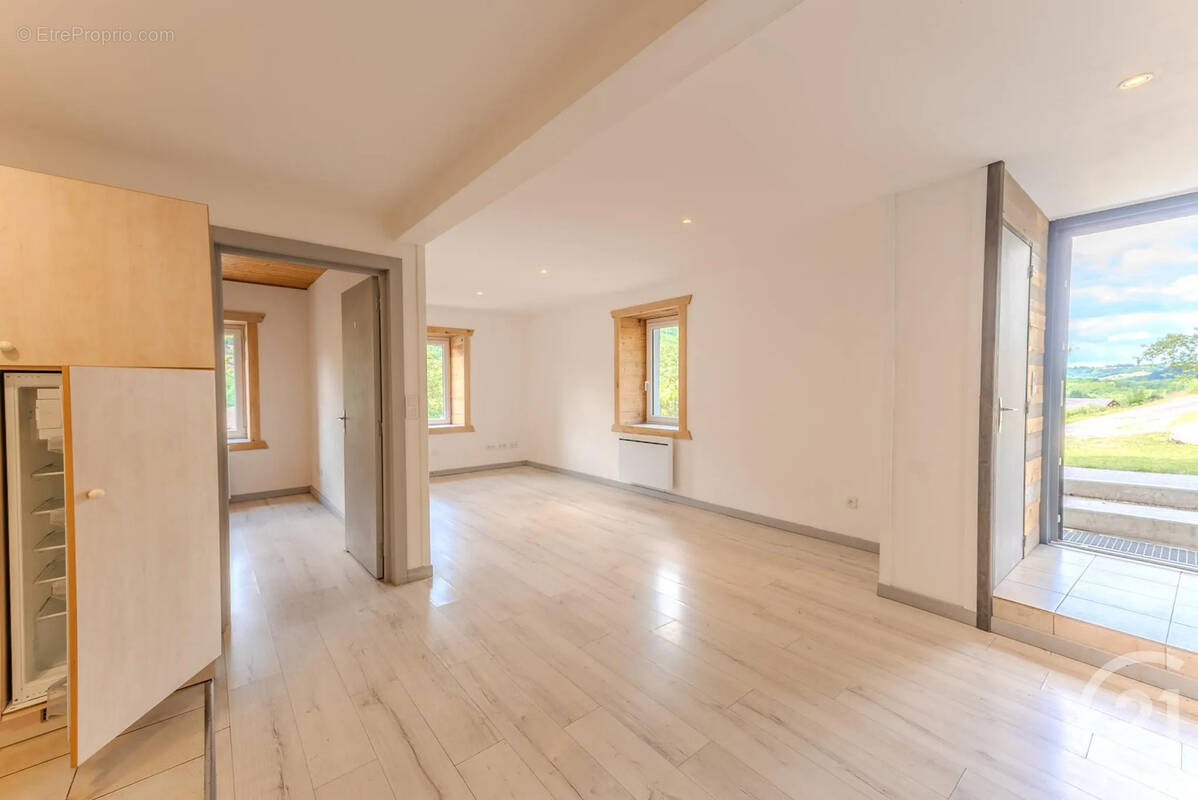 Appartement à VACHERESSE