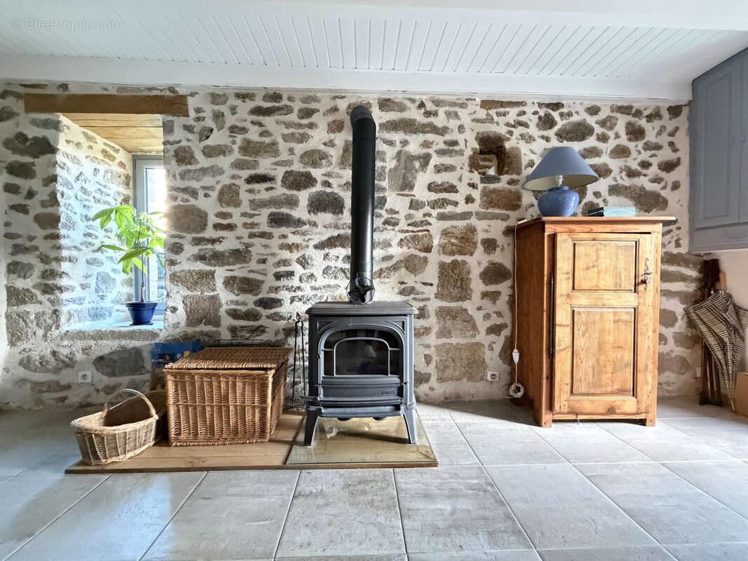 Maison à SAINT-JACUT-DE-LA-MER