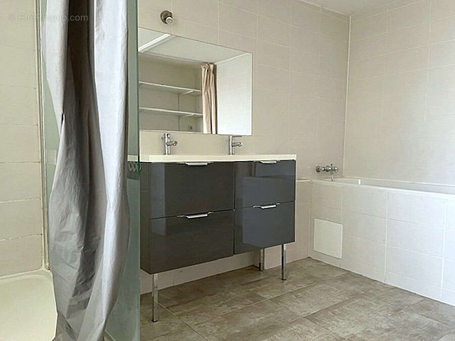 Maison à SAINT-SAUVEUR-D&#039;AUNIS