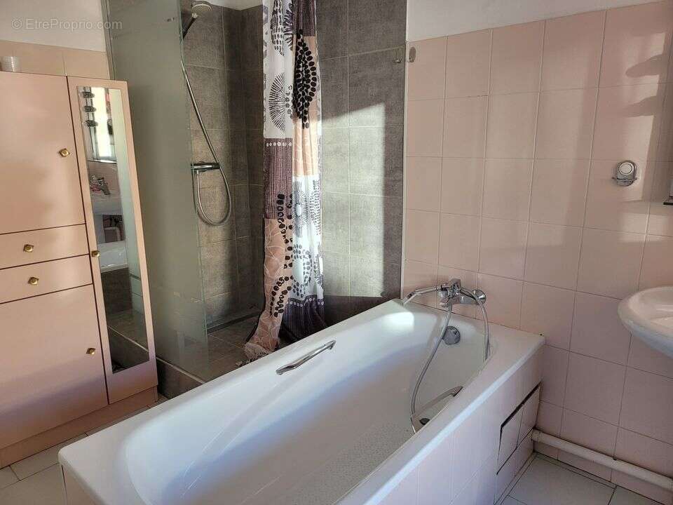 Appartement à SAUSSET-LES-PINS