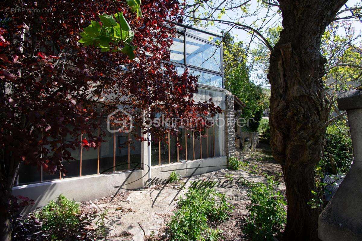 Maison à SOUPPES-SUR-LOING