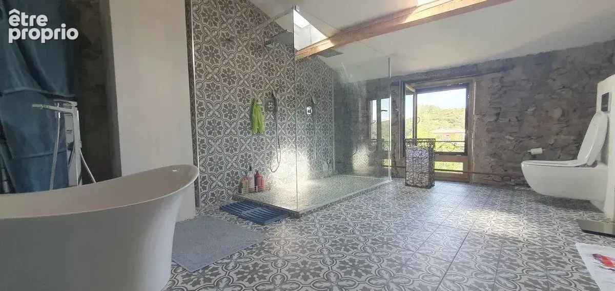 Maison 6 pièces 290 m² à vendre à Cabrerolles (34480) - photo 9