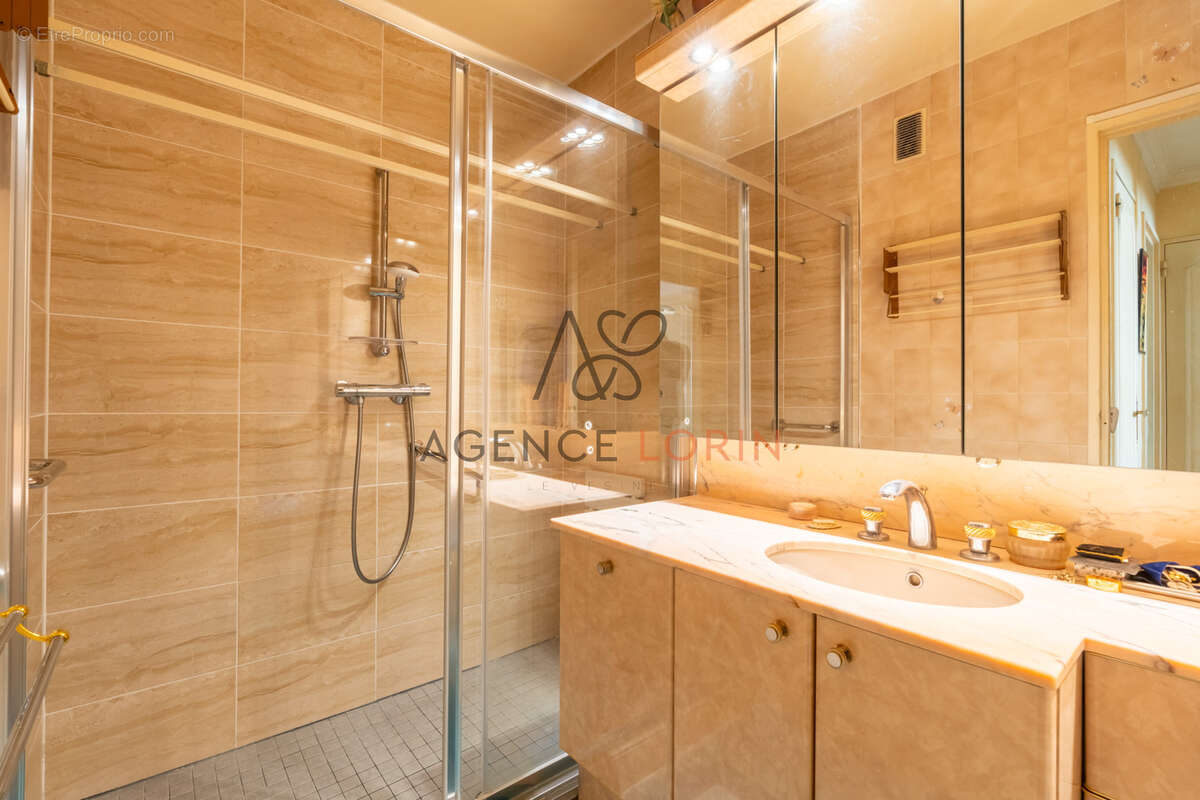 Appartement à LE VESINET