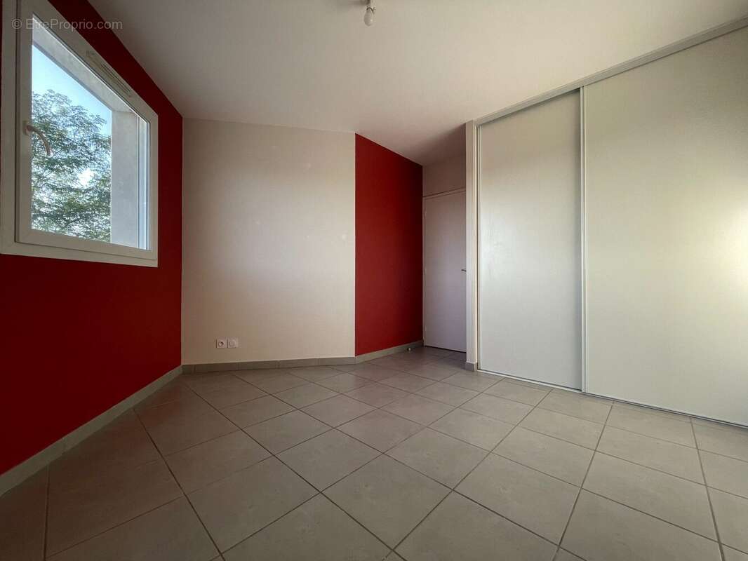 Maison 99 m² à Bourg-De-Peage  - photo 5