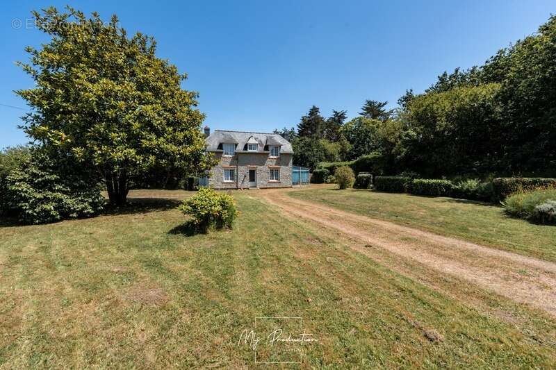 A 5' à pied du bord de mer, maison de CHARME, PLAGES à pied et accès direct GR 34 ! - photo 19