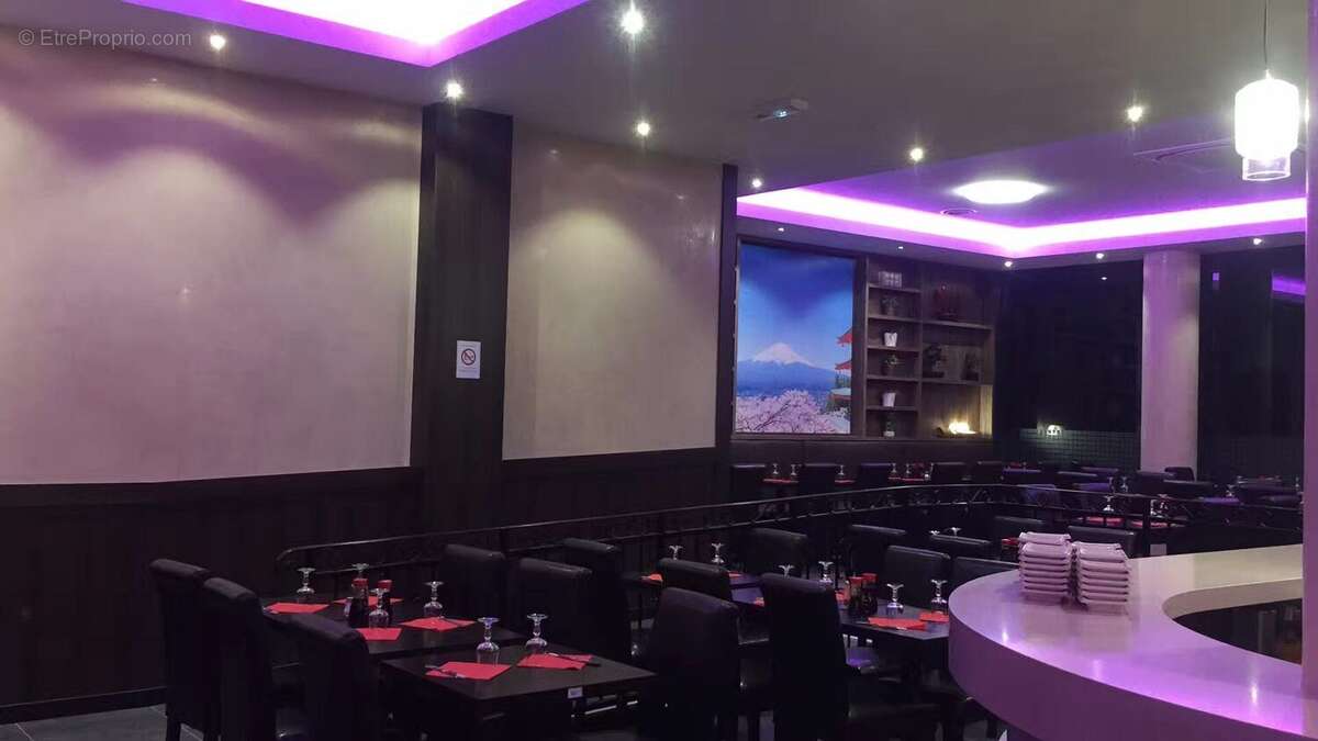 Autre à VELIZY-VILLACOUBLAY