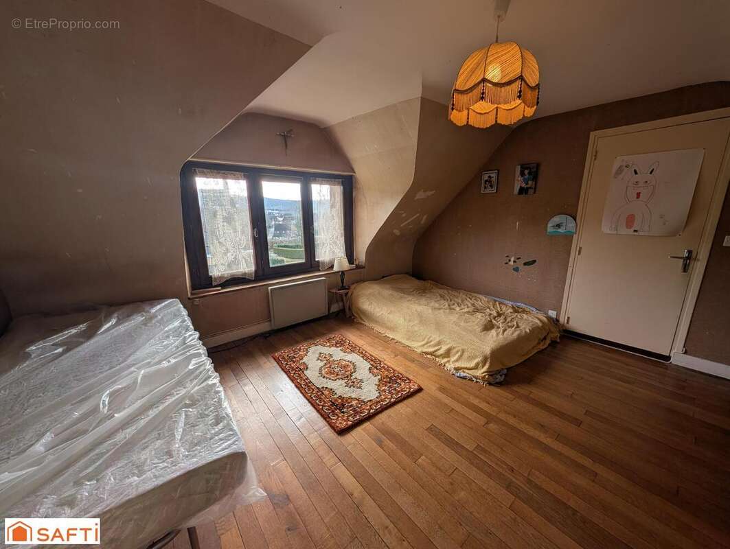 Photo 8 - Maison à LA CHAPELLE-MONTLIGEON