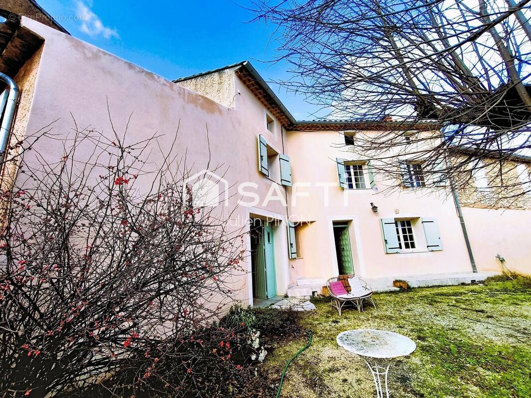 Photo 1 - Maison à SAINT-SATURNIN-LES-APT
