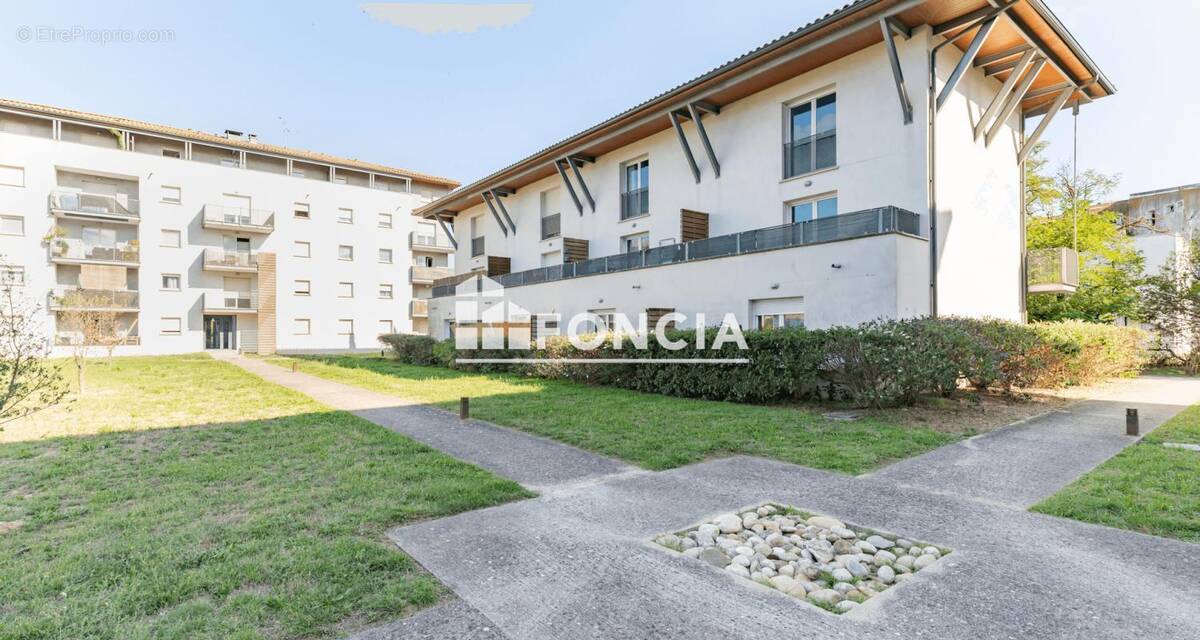 Appartement à CARCASSONNE