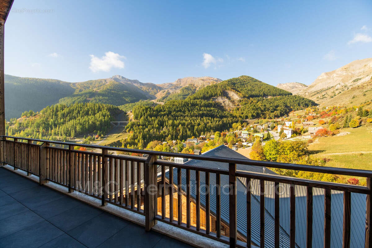 Appartement à SAINT-ETIENNE-DE-TINEE