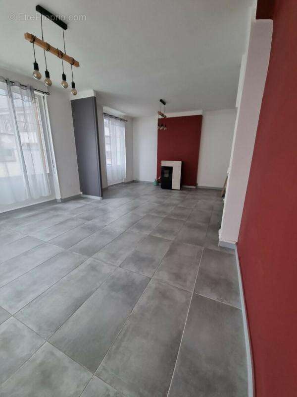 Maison à SULLY-SUR-LOIRE