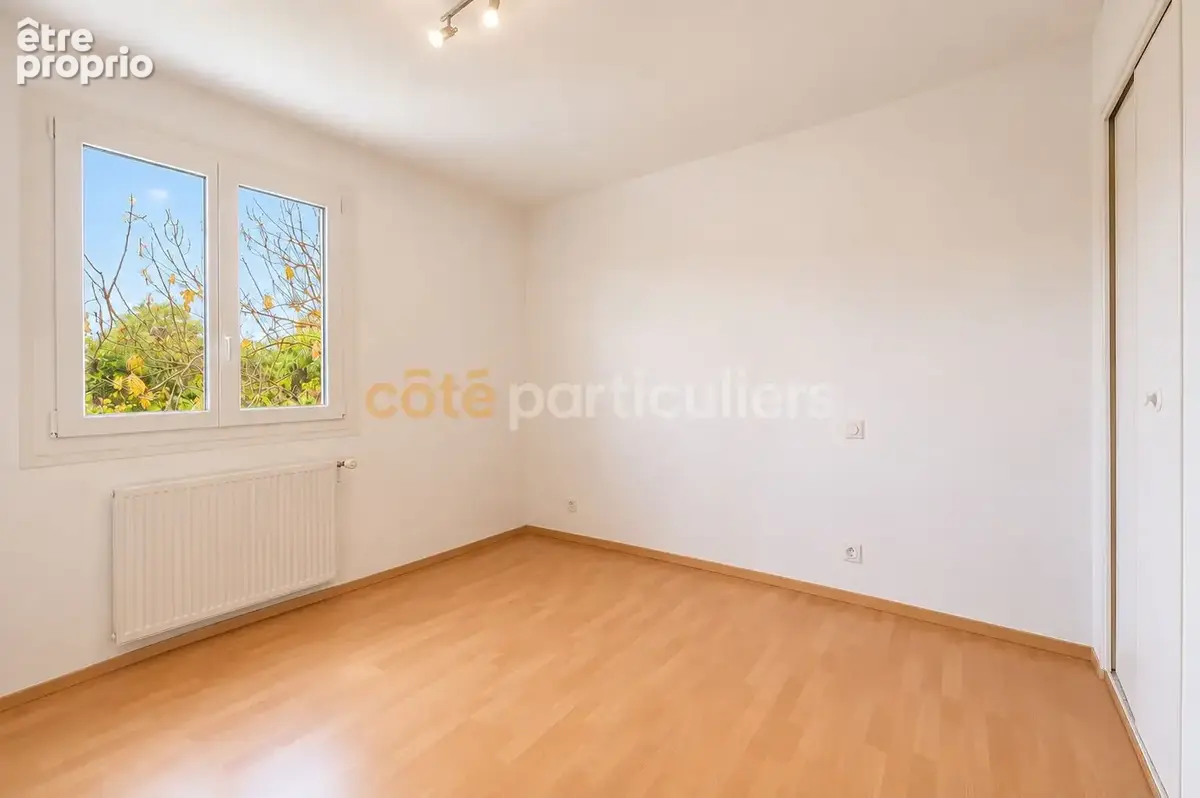 Maison familiale 160m² -- 4 chambres -- Jardin -- garage -- La Limouzinière -- Proche commodités - photo 6