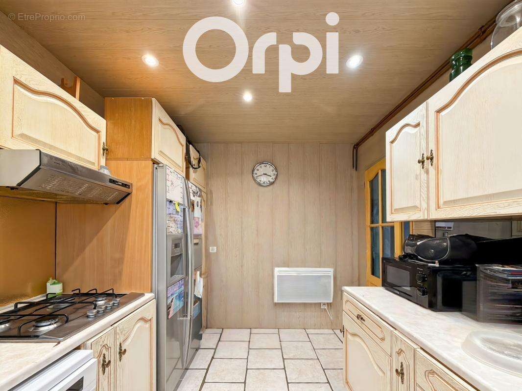 Maison à FRANCIERES