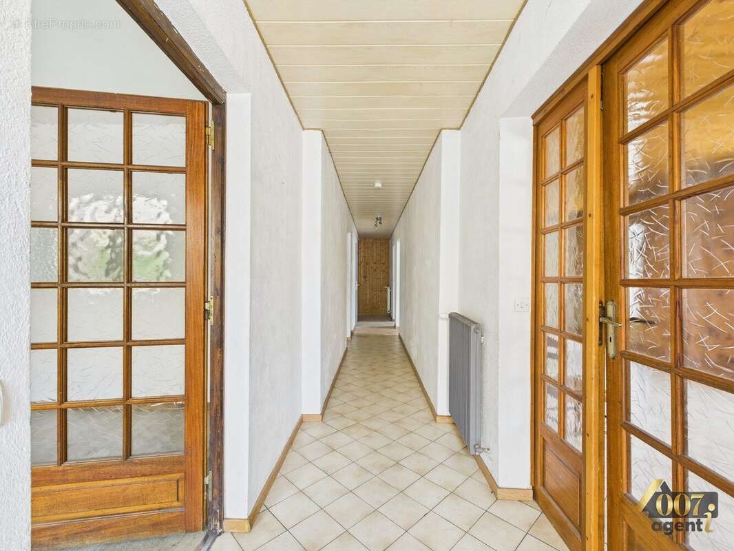 Appartement à SAINT-PIERRE-D'ALBIGNY