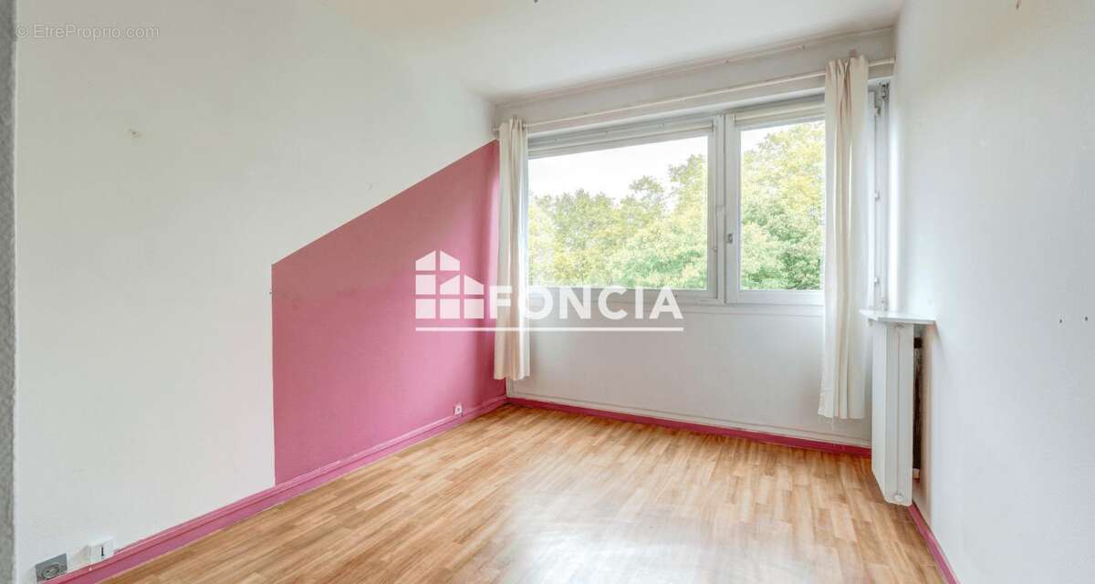 Appartement à BOUGIVAL