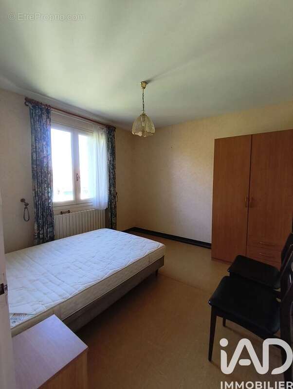 Photo 8 - Maison à SAINT-MARTIN-DES-NOYERS