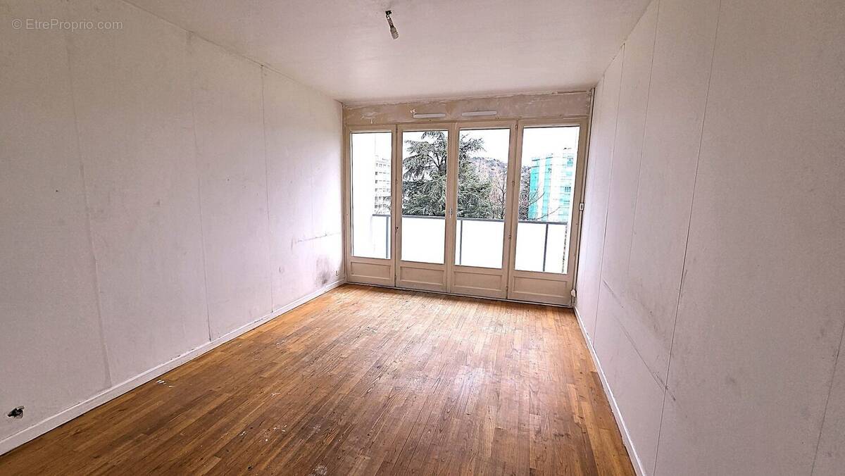 Appartement à VILLARS
