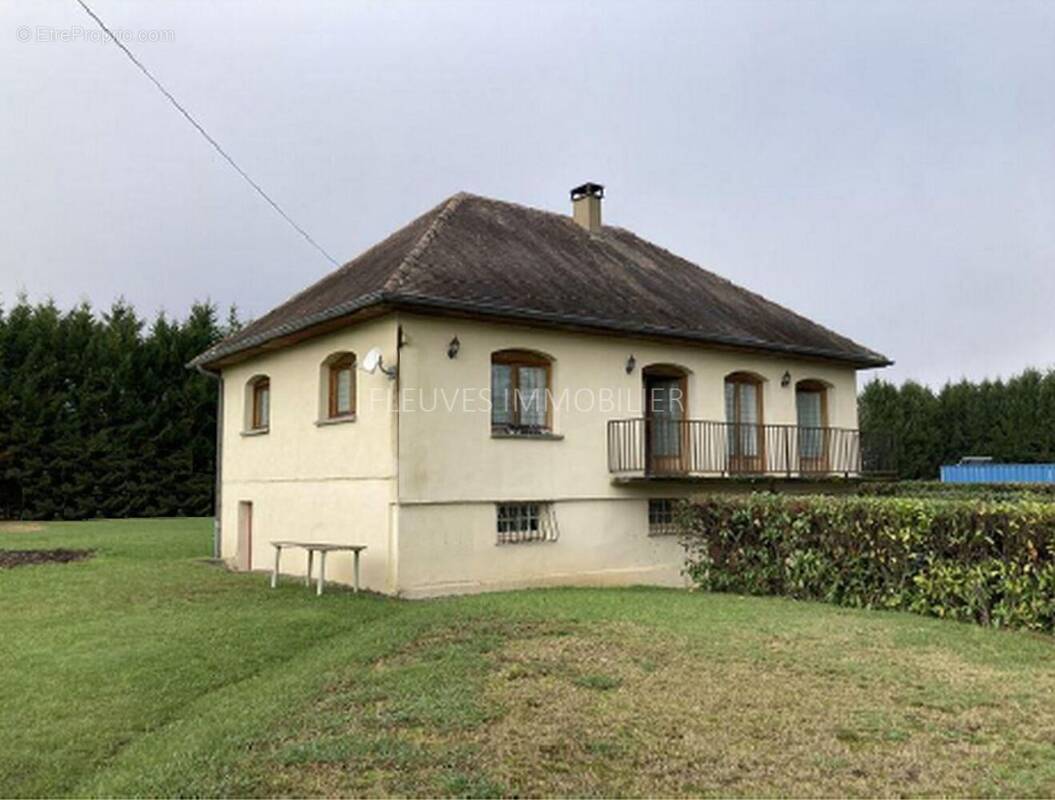 Maison 84 m² à Orthez  - photo 1