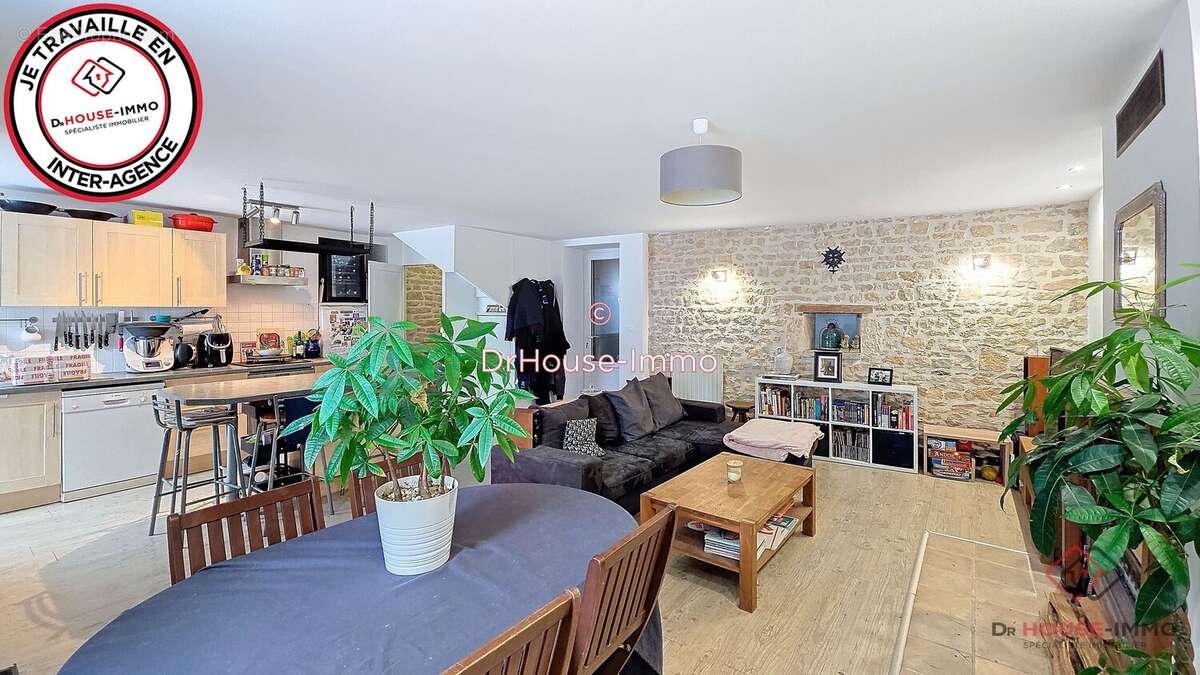 Maison à LA MOTHE-SAINT-HERAY