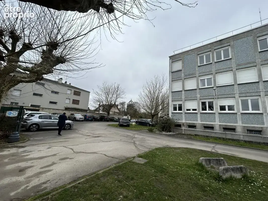 Appartement à CHALETTE-SUR-LOING