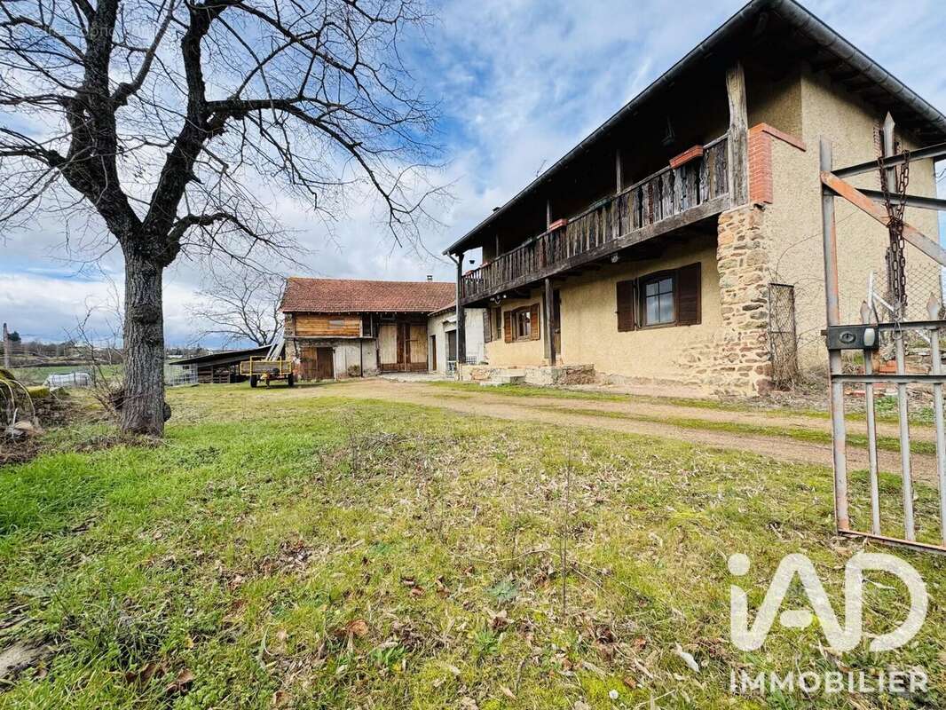 Maison 140 m² à Lure  - photo 2
