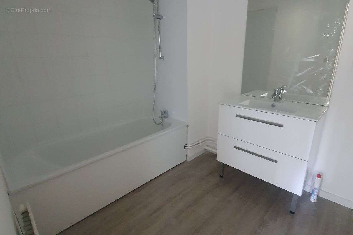 Appartement à AIX-EN-PROVENCE