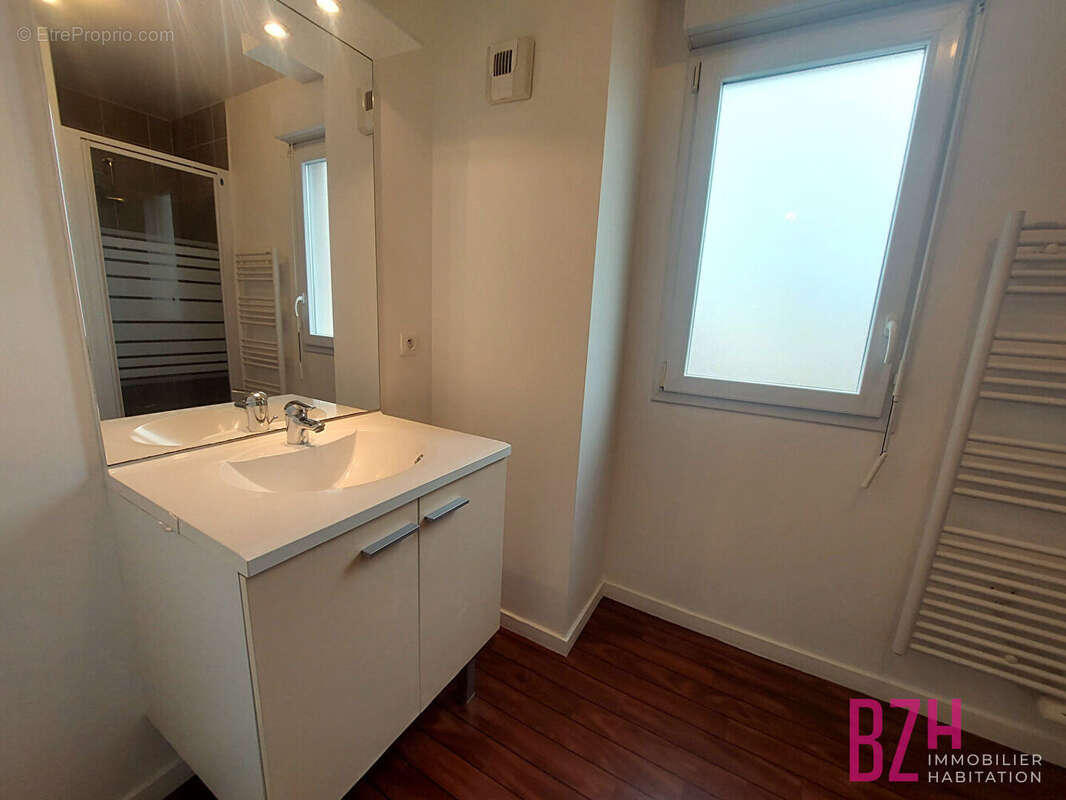 Appartement à PLOEREN