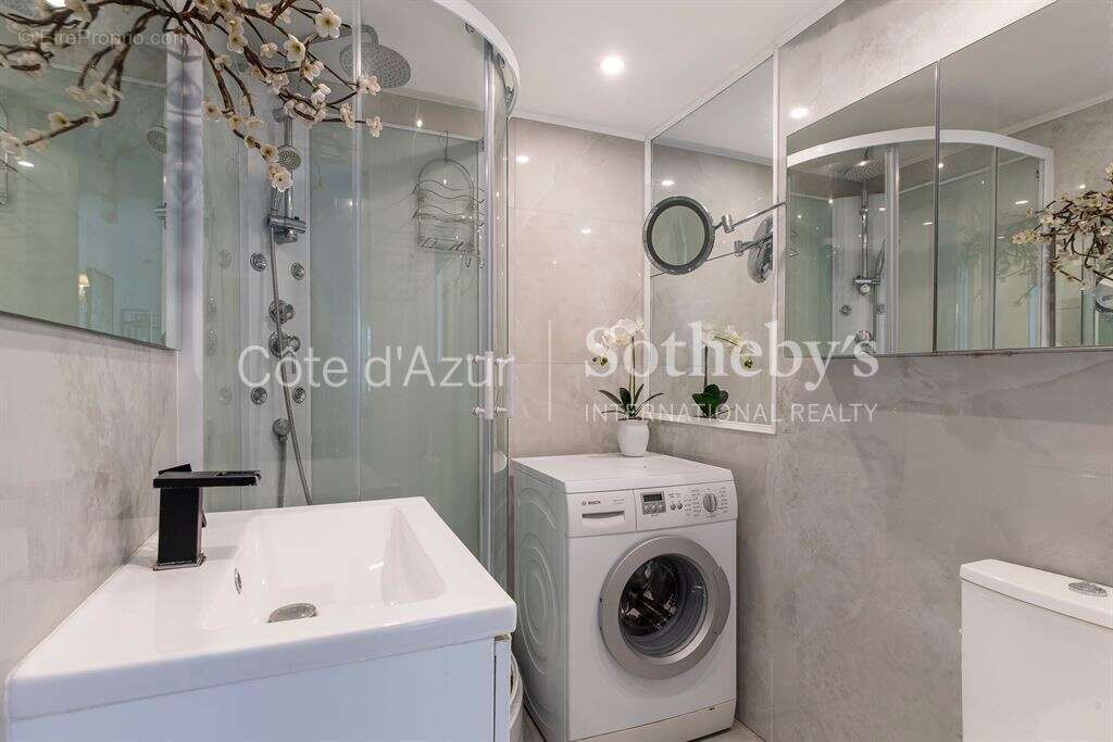 Appartement à BEAULIEU-SUR-MER