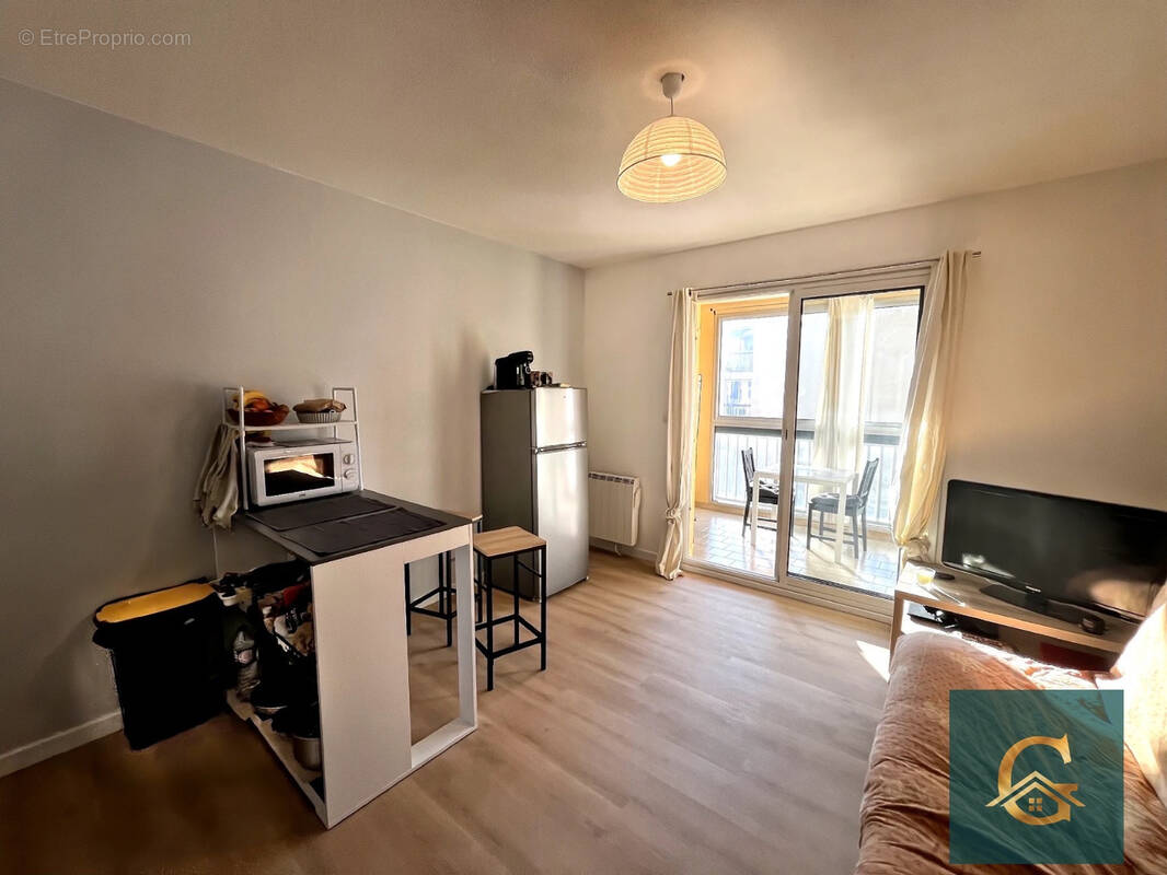Appartement à SANARY-SUR-MER