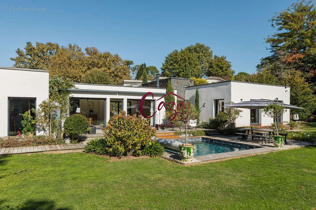 Maison à ARTIGUES-PRES-BORDEAUX