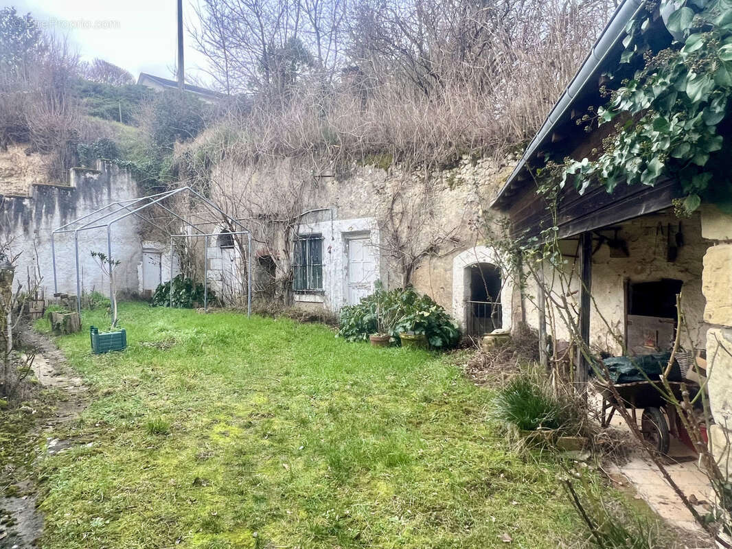 Maison à NOIZAY