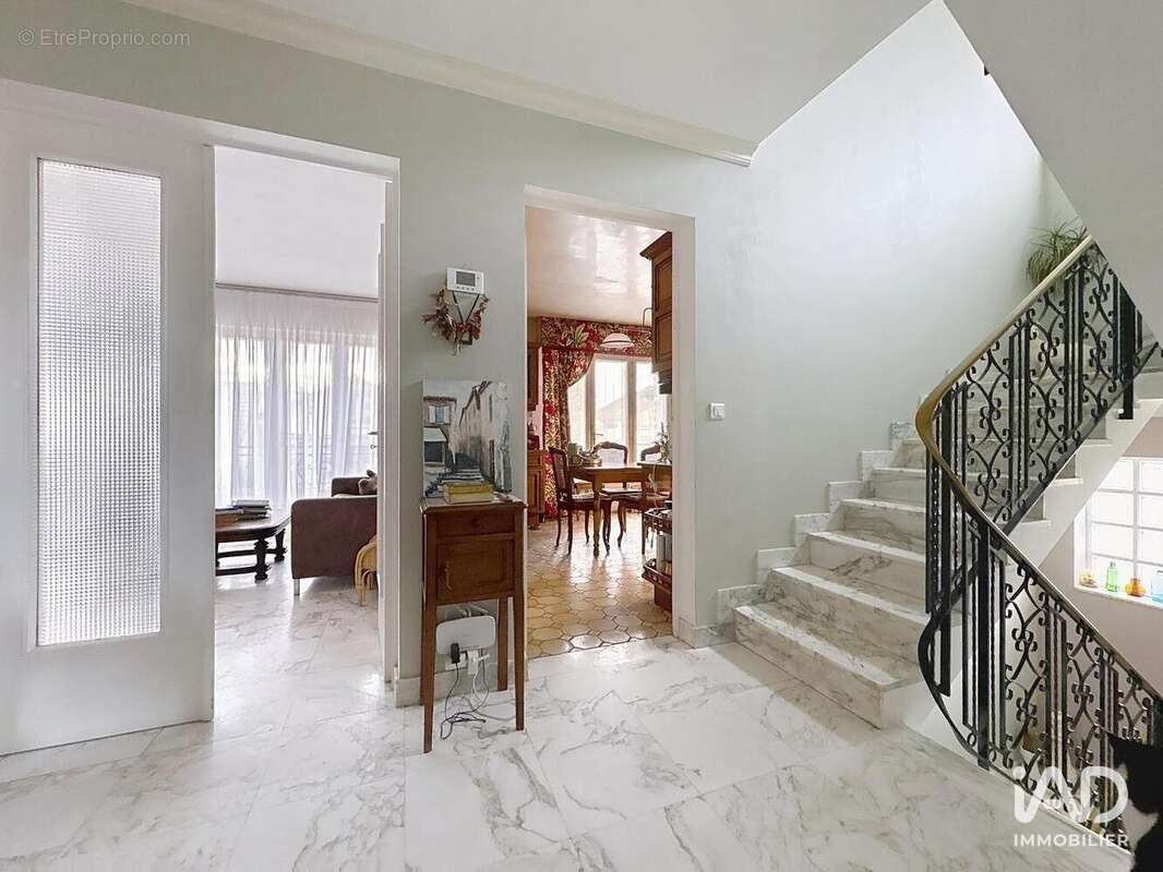 Photo 3 - Maison à CARRIERES-SUR-SEINE