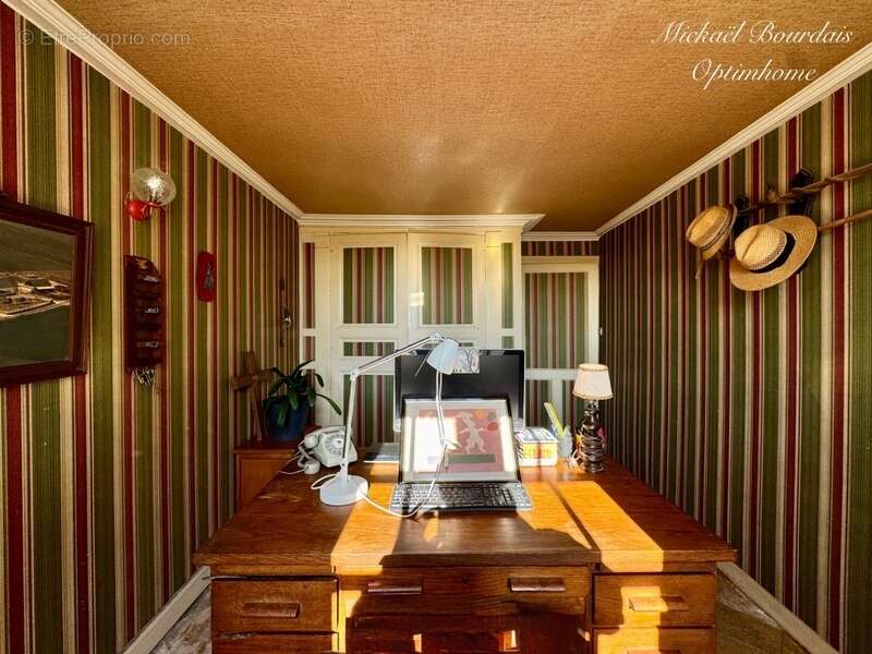 Maison à SAINT-GEORGES-DU-BOIS