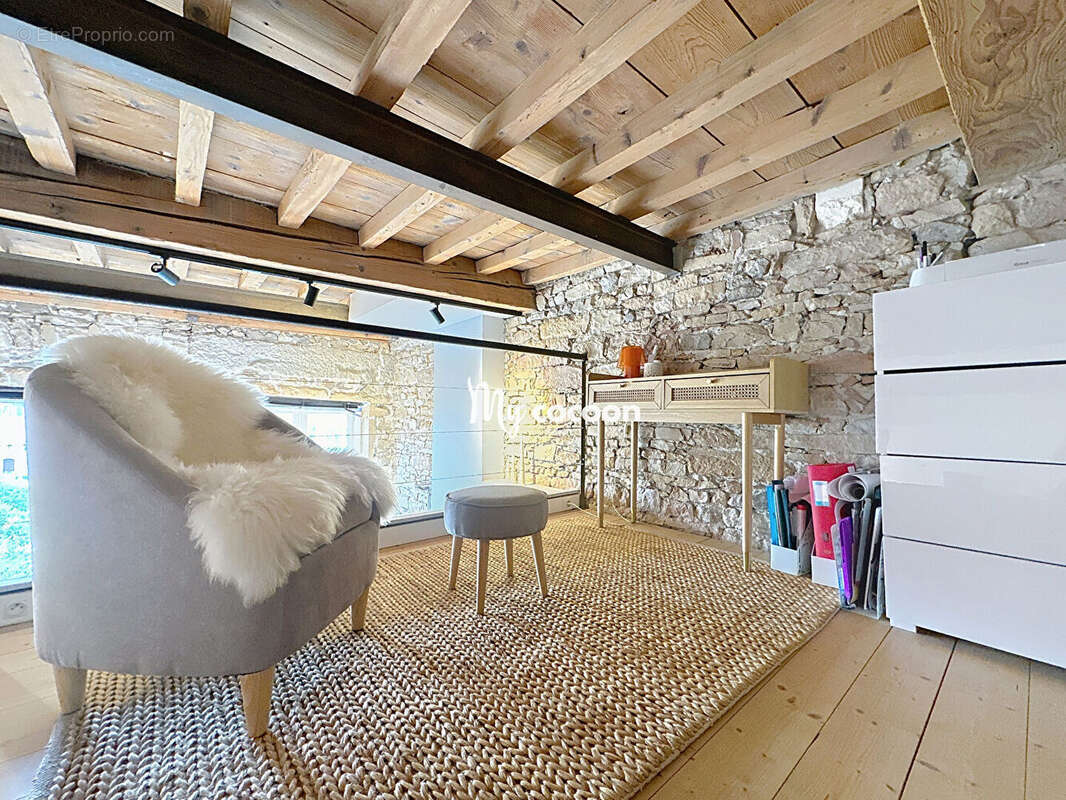 Appartement à LYON-5E