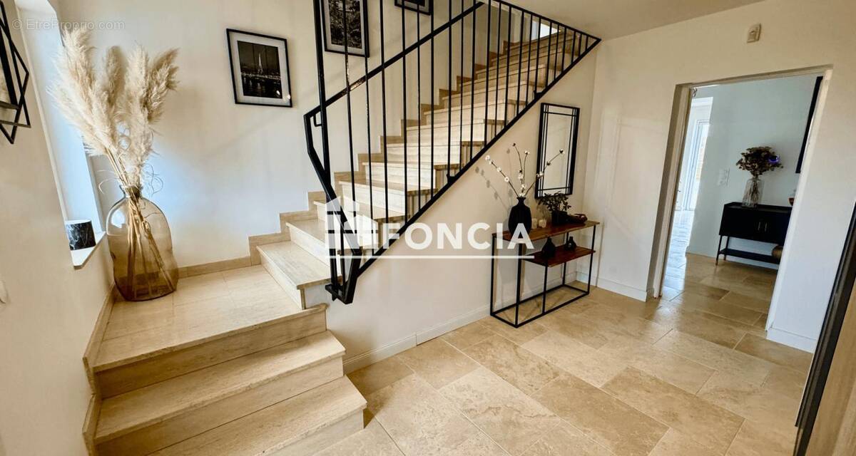 Maison à CHARLY-ORADOUR