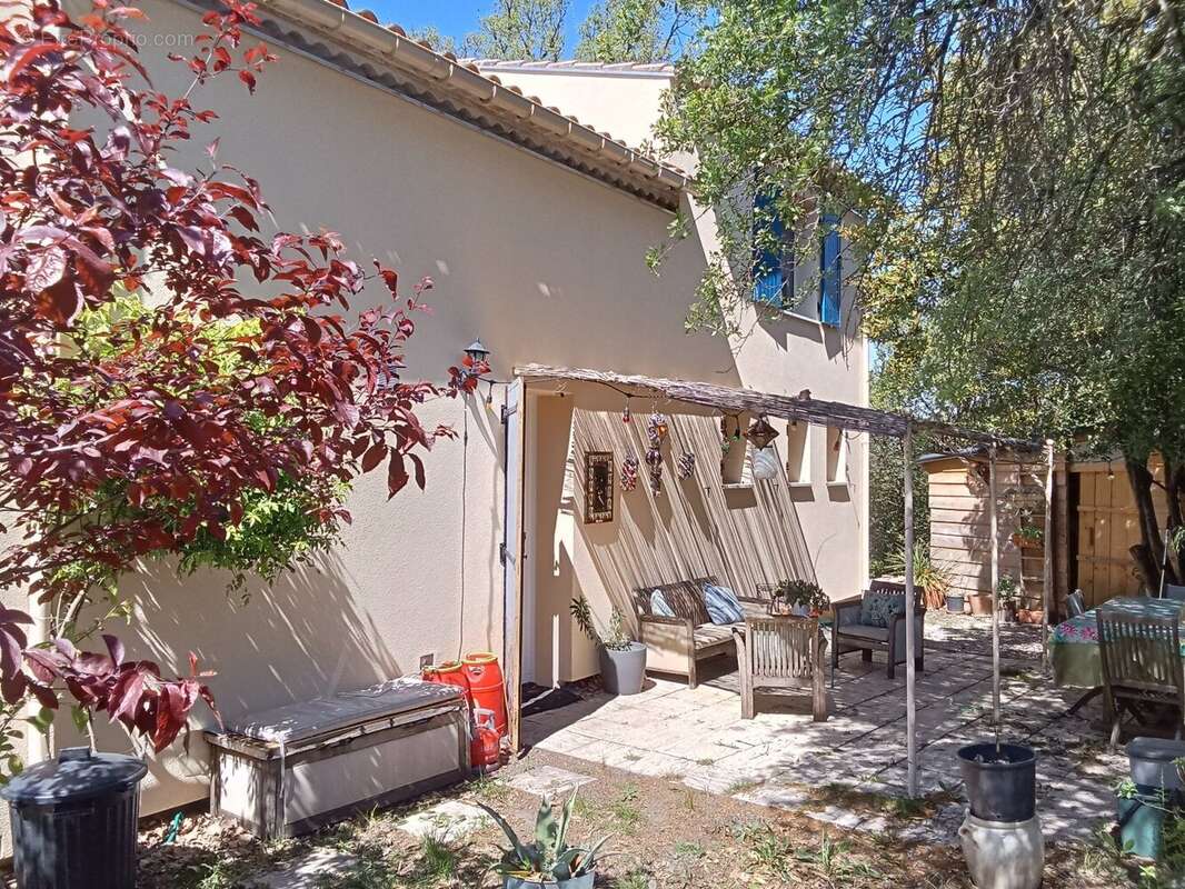 Maison à DURFORT-ET-SAINT-MARTIN-DE-SOSSENAC