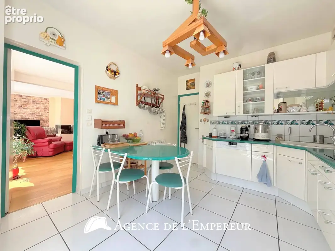 Maison 5 chambres, grand jardin, Saint-Cucufa. - photo 12