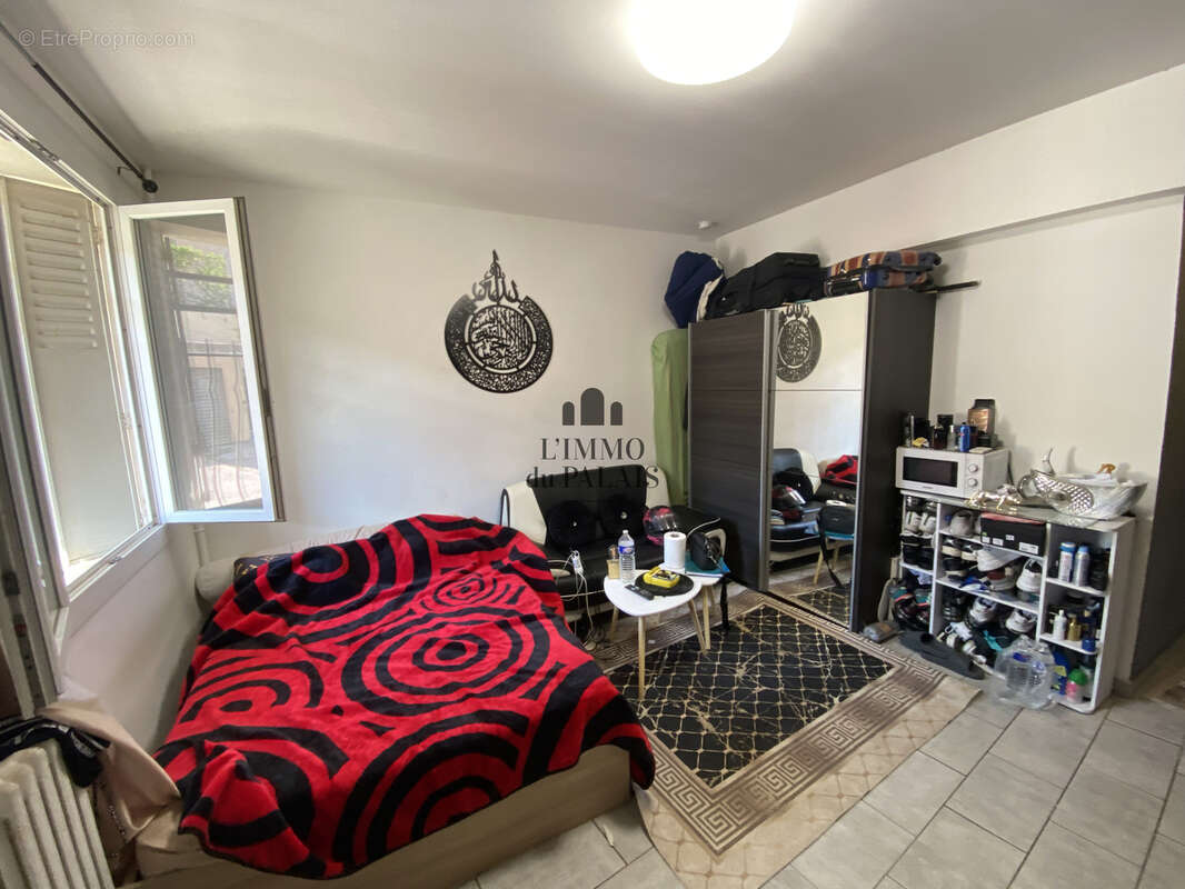 Appartement à MARSEILLE-6E